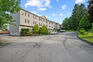 1 Hatfield St, Worcester, MA 01604 - Photo 1