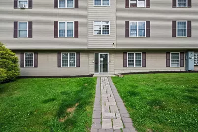 1 Hatfield St #5, Worcester, MA 01604 - Photo 3