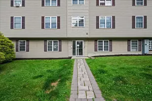 1 Hatfield St, Worcester, MA 01604 - Photo 3