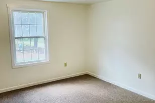 1 Hatfield St, Worcester, MA 01604 - Photo 9