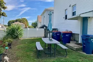 24 Dover St, Fairhaven, MA 02719 - Photo 5