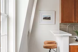 528 E 7th St, Boston, MA 02127 - Photo 7