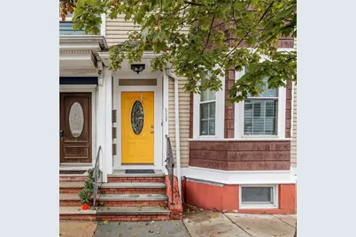 528 E 7th Street #3, Boston, MA 02127 - Photo 17