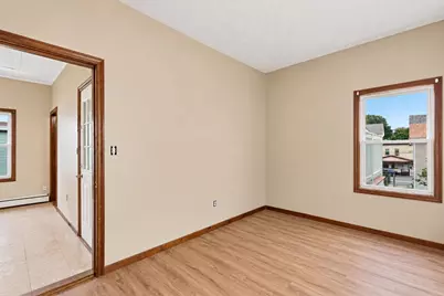 46 Manchester, Lawrence, MA 01841 - Photo 31