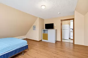 46 Manchester, Lawrence, MA 01841 - Photo 35
