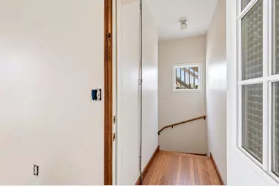 46 Manchester, Lawrence, MA 01841 - Photo 33
