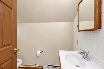 46 Manchester, Lawrence, MA 01841 - Photo 39