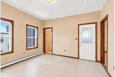 46 Manchester, Lawrence, MA 01841 - Photo 23
