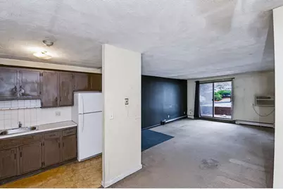 110 Boston Post Rd E #5, Marlborough, MA 01752 - Photo 5