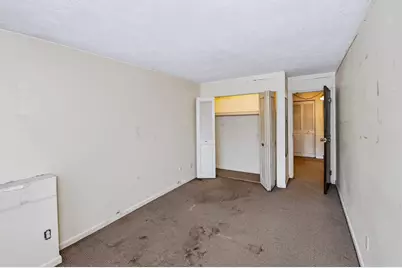 110 Boston Post Rd E #5, Marlborough, MA 01752 - Photo 11