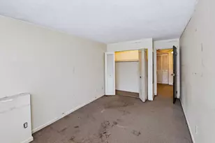 110 Boston Post Rd E, Marlborough, MA 01752 - Photo 11