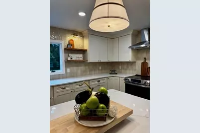 316 Walnut Plain Rd, Rochester, MA 02770 - Photo 5