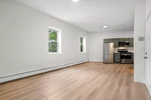 55 White St, Boston, MA 02128 - Photo 5