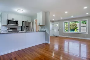 39 Ruby Ct, Dartmouth, MA 02747 - Photo 7