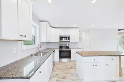 831 Sconticut Neck Rd., Fairhaven, MA 02719 - Photo 11