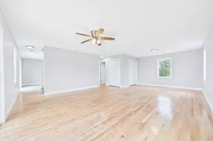 831 Sconticut Neck Rd, Fairhaven, MA 02719 - Photo 7