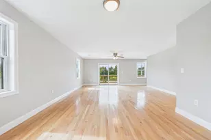 831 Sconticut Neck Rd, Fairhaven, MA 02719 - Photo 5