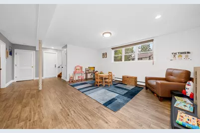8 Willowdale Dr, Lynnfield, MA 01940 - Photo 31
