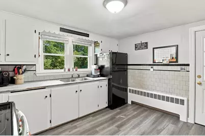 6 Maple Street, Southborough, MA 01745 - Photo 7