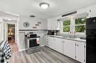 6 Maple St, Southborough, MA 01745 - Photo 5