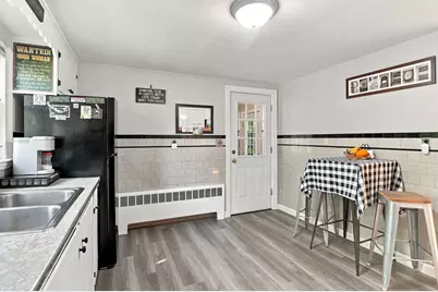 6 Maple Street, Southborough, MA 01745 - Photo 9