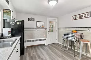 6 Maple St, Southborough, MA 01745 - Photo 9