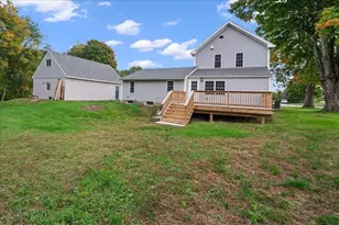 118 Old Groveland Rd, Haverhill, MA 01835 - Photo 3