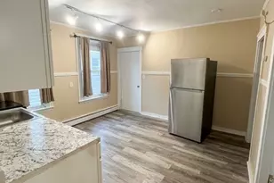 68 Blossom St, Haverhill, MA 01835 - Photo 3