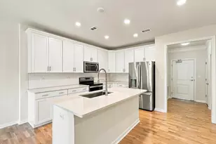 2 Winslow Ln, Grafton, MA 01536 - Photo 5