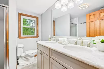 18 Eleanor Rd, Walpole, MA 02081 - Photo 21