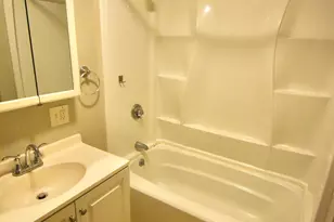 37 Railroad Ave, Beverly, MA 01915 - Photo 7