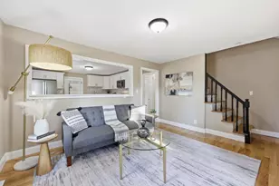 19 Cherry St, Agawam, MA 01030 - Photo 11