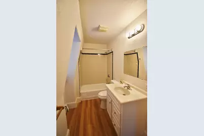 37 Railroad Ave #8, Beverly, MA 01915 - Photo 5