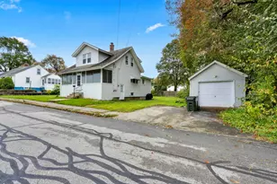 36 Upland Ave, Webster, MA 01570 - Photo 23