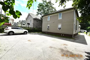 64 Marlborough St, Springfield, MA 01109 - Photo 7