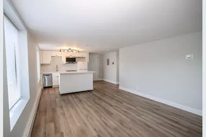 3 Richardson St. #B4, Wakefield, MA 01880 - Photo 5