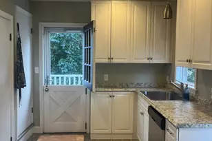 24 Paine St, Winthrop, MA 02152 - Photo 3