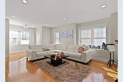 105-107 North St #105, Newton, MA 02460 - Photo 3