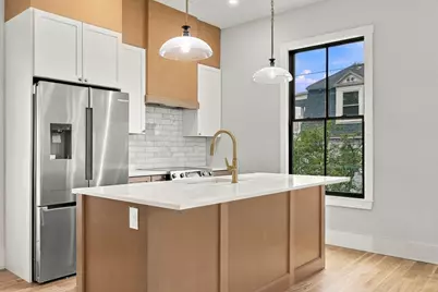 93 Moreland Street #III, Boston, MA 02119 - Photo 5