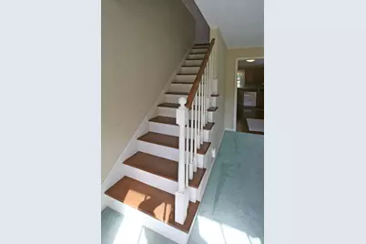 28 South Street, Easthampton, MA 01027 - Photo 13