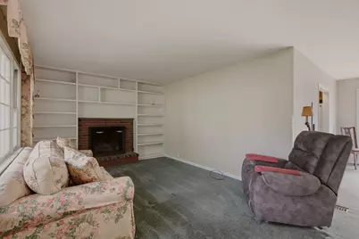 66 Eleanor St, Dartmouth, MA 02747 - Photo 15