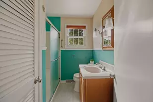 66 Eleanor St, Dartmouth, MA 02747 - Photo 21