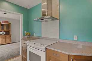 66 Eleanor St, Dartmouth, MA 02747 - Photo 11