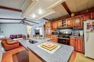 305 Turnpike St=235 5th St, Easton, MA 02375 - Photo 7