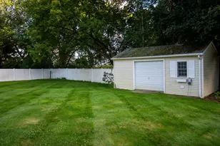 69 Airport Rd, Dudley, MA 01571 - Photo 5