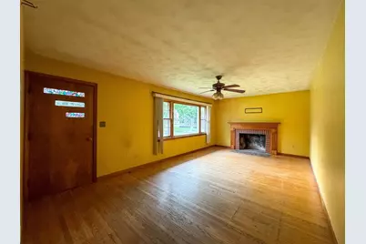 27 Hancock St, Westfield, MA 01085 - Photo 23