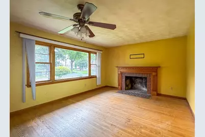 27 Hancock St, Westfield, MA 01085 - Photo 7