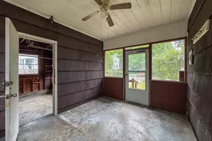 27 Hancock St, Westfield, MA 01085 - Photo 25