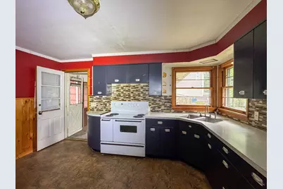 27 Hancock St, Westfield, MA 01085 - Photo 21