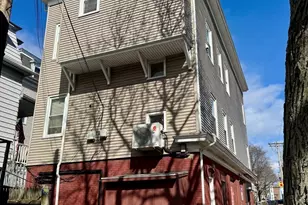 75 Putnam St, Boston, MA 02128 - Photo 21